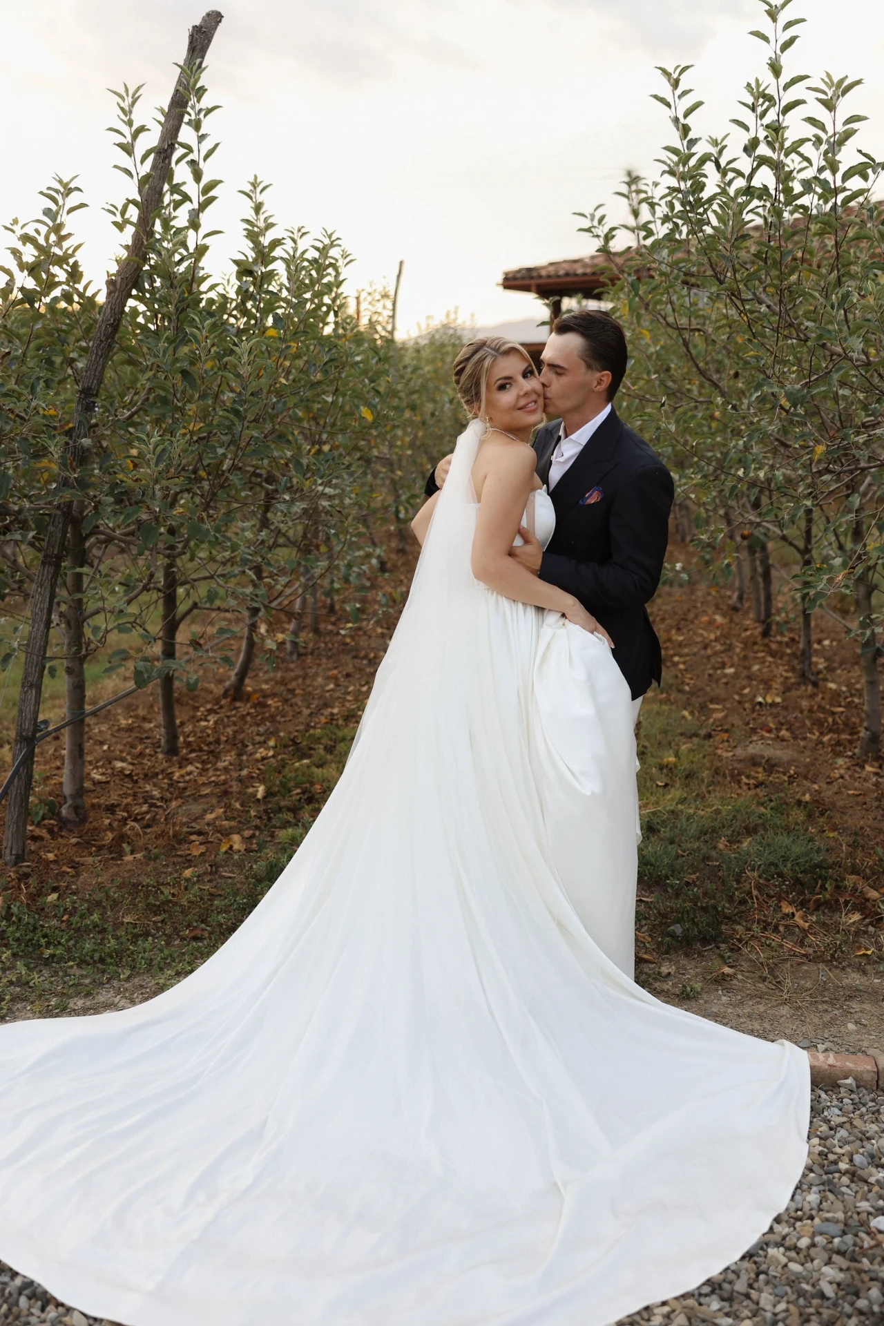Wedding in a vineyard in Georgia with Leto Agency 40