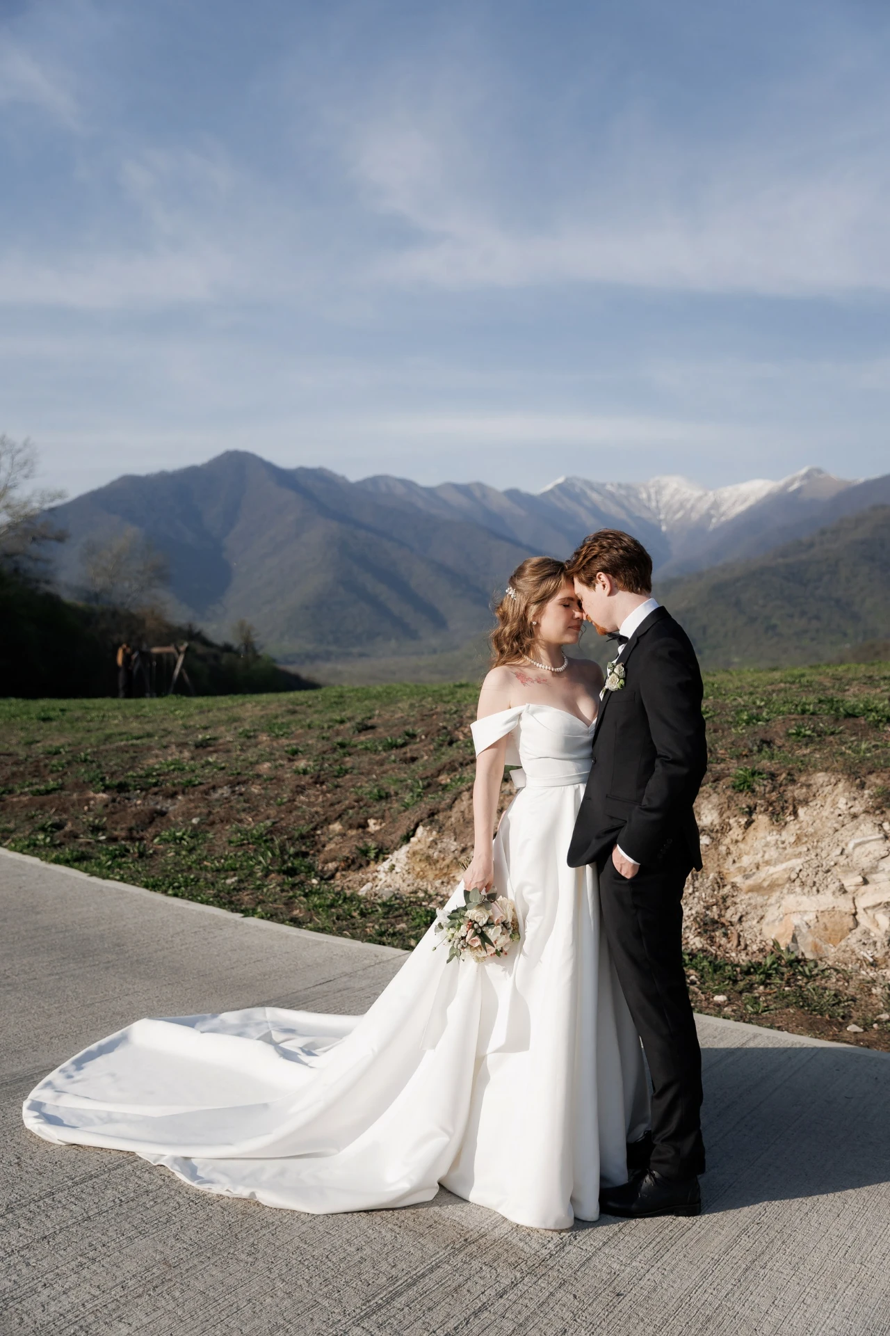 Outdoor wedding ceremony in Georgia with LETO agency 56