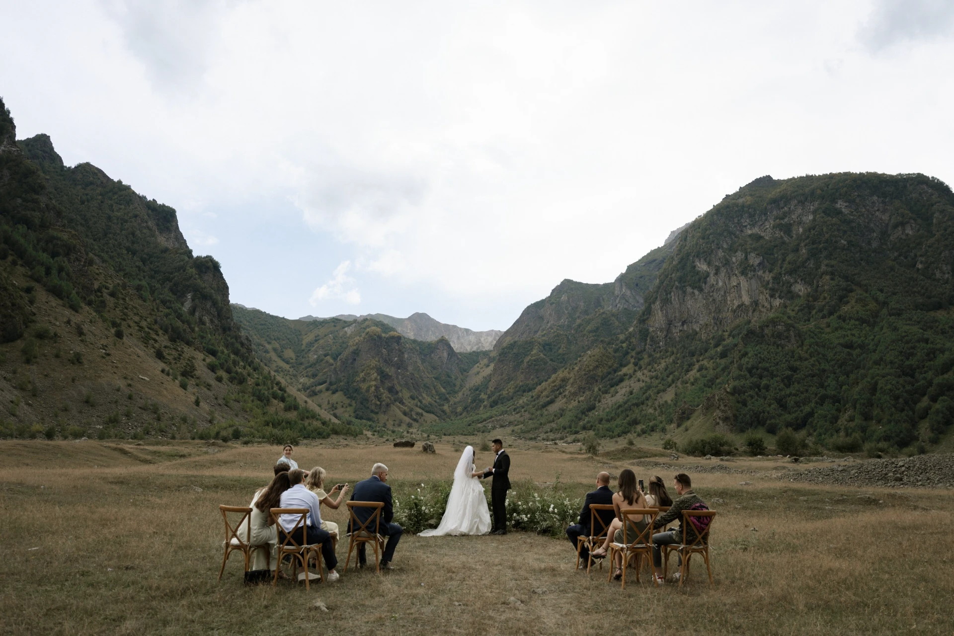 Wedding in Georgia for Filipino citizens with the LETO wedding agency 1