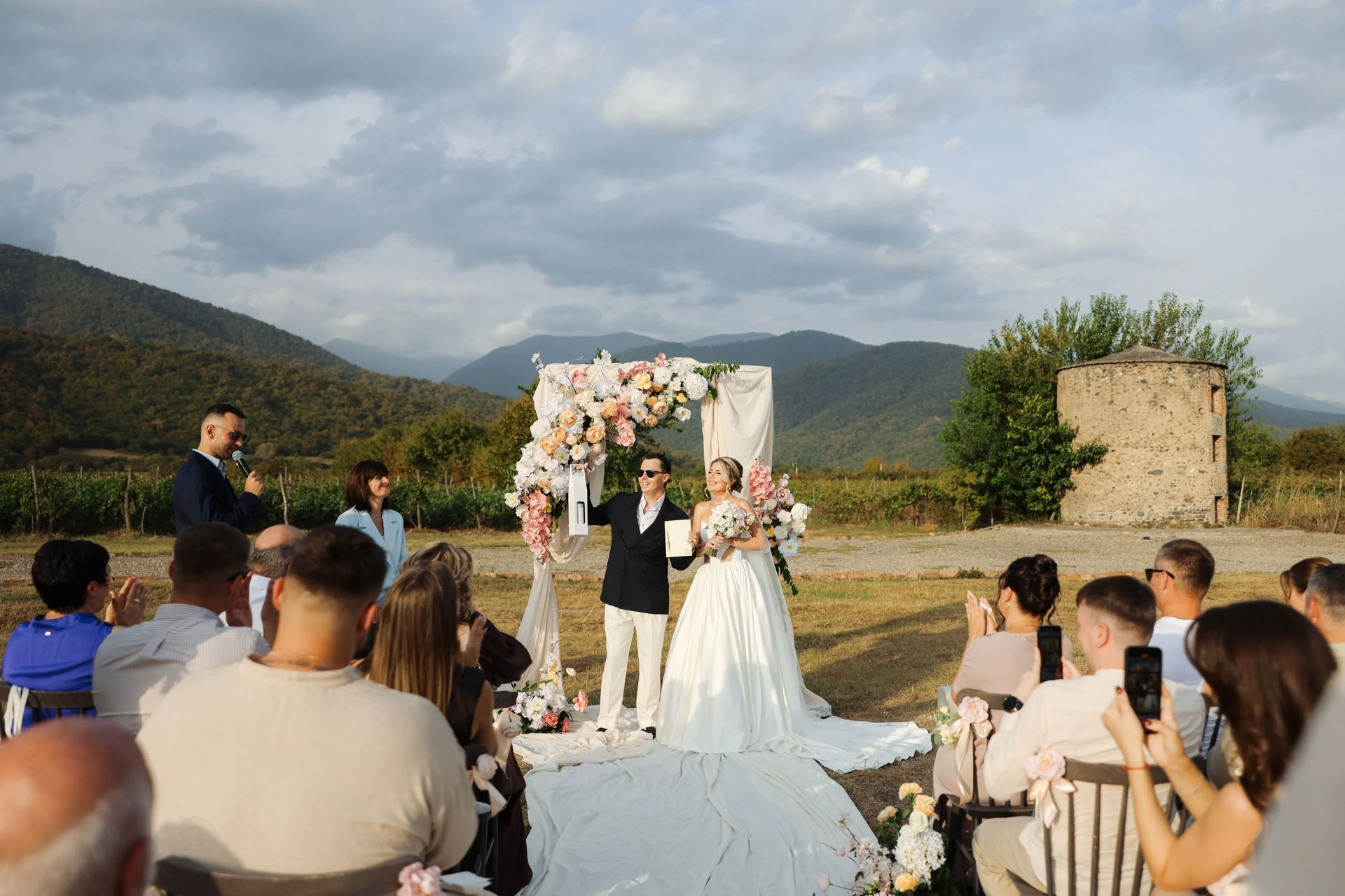 Wedding in a vineyard in Georgia with Leto Agency 65