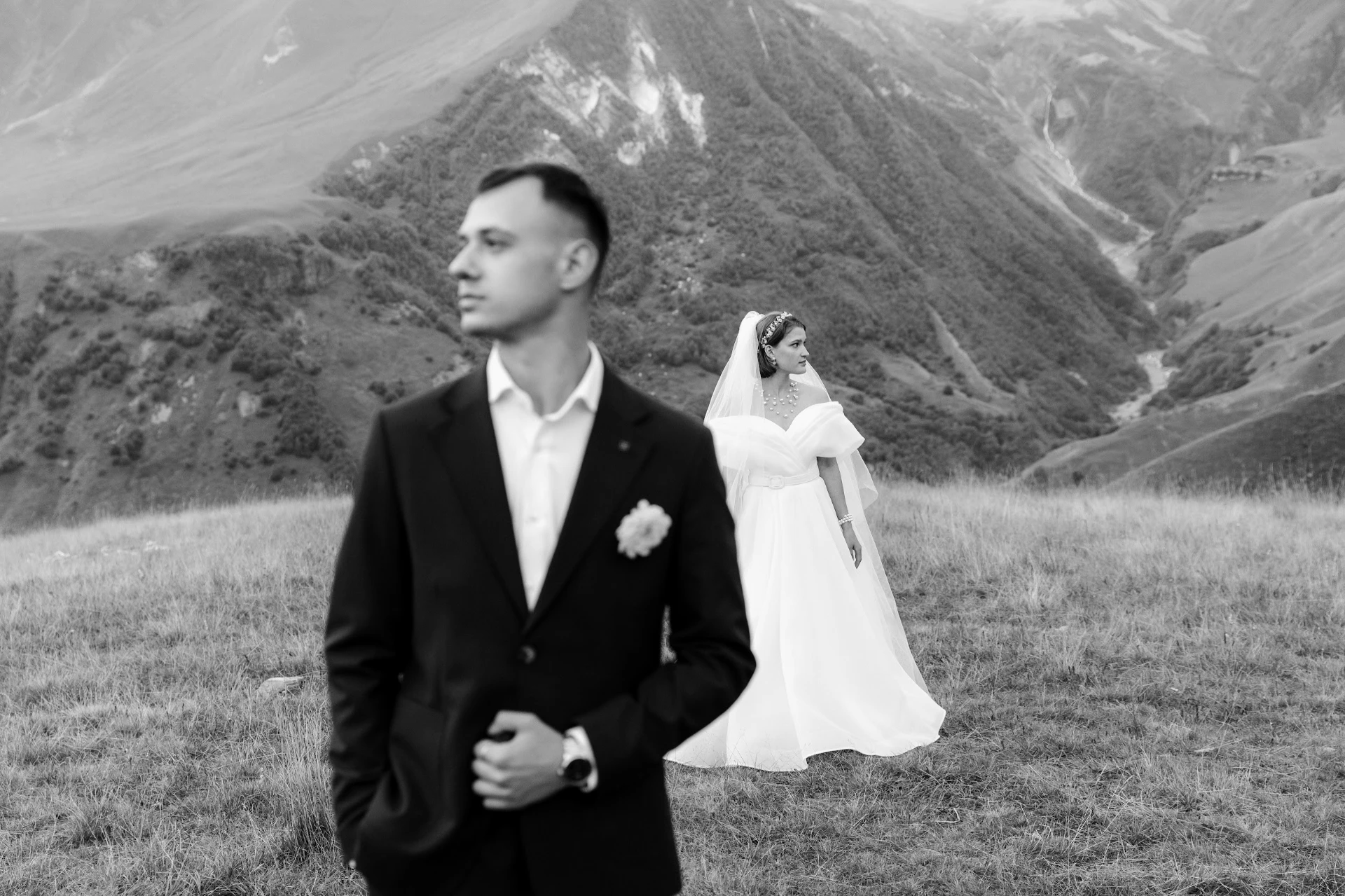 Wedding in the mountains of Gudauri Georgia with the wedding agency LETO 21